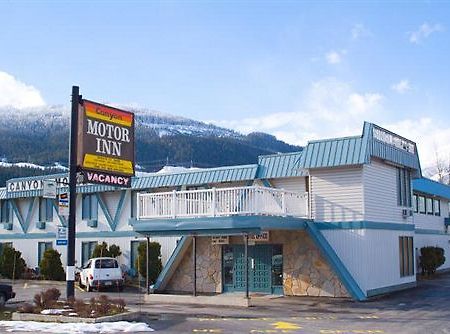 Stoke Hotel Surestay Collection By Best Western Revelstoke Exteriér fotografie