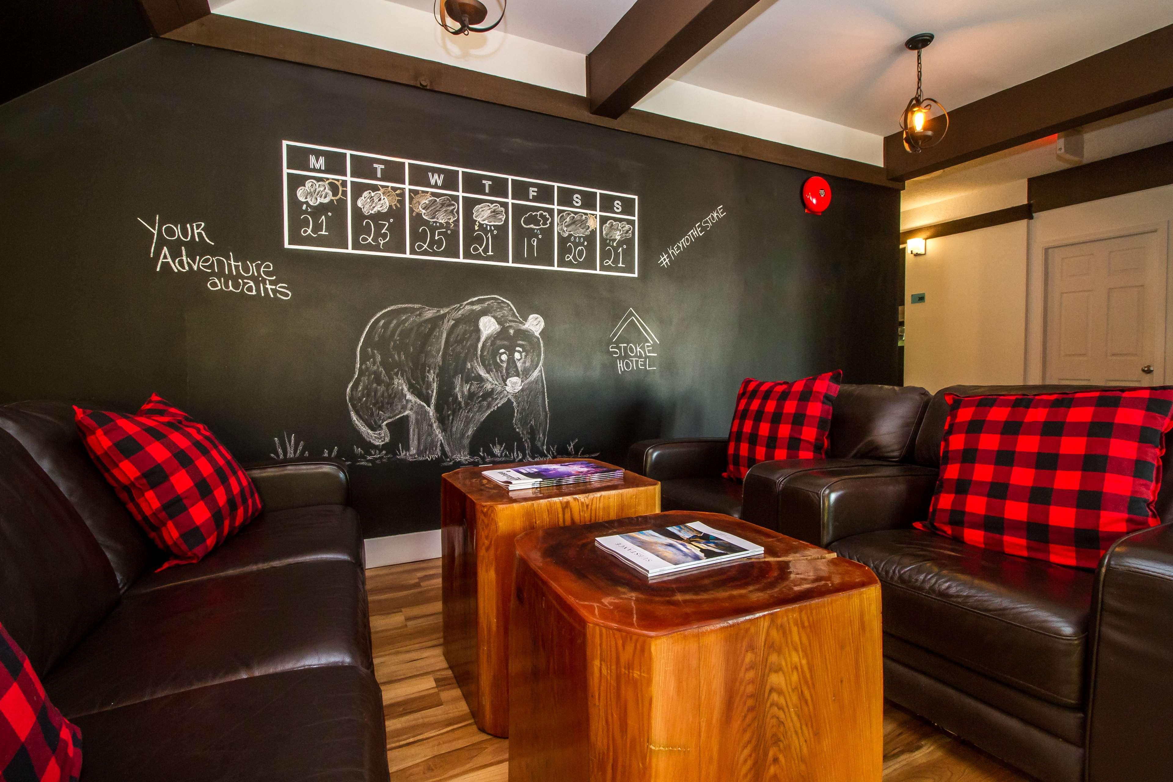 Stoke Hotel Surestay Collection By Best Western Revelstoke Exteriér fotografie