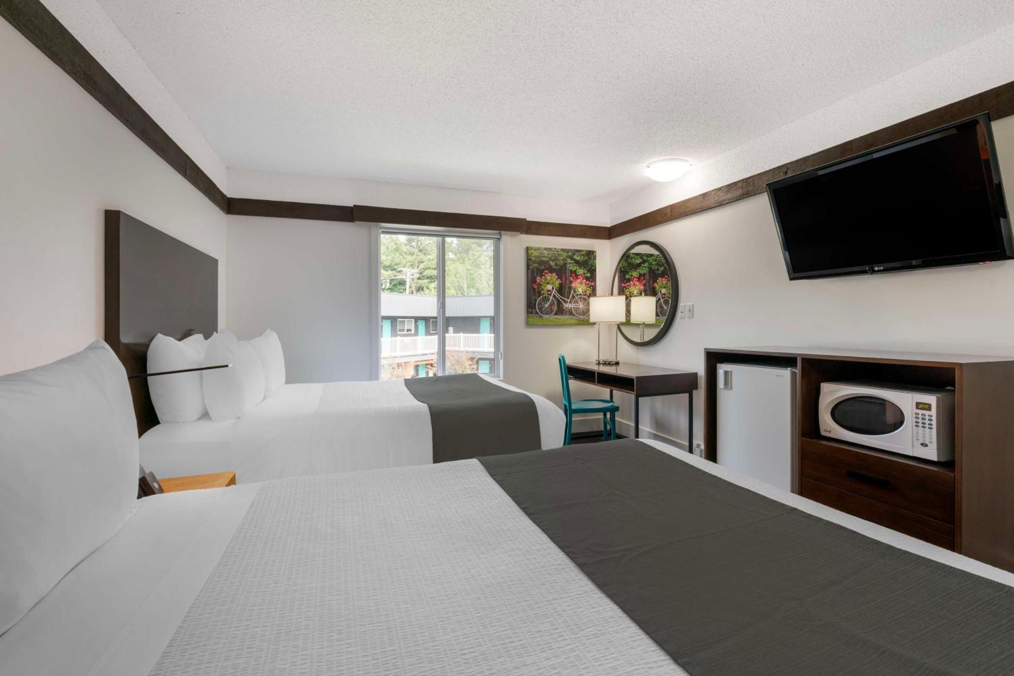 Stoke Hotel Surestay Collection By Best Western Revelstoke Exteriér fotografie