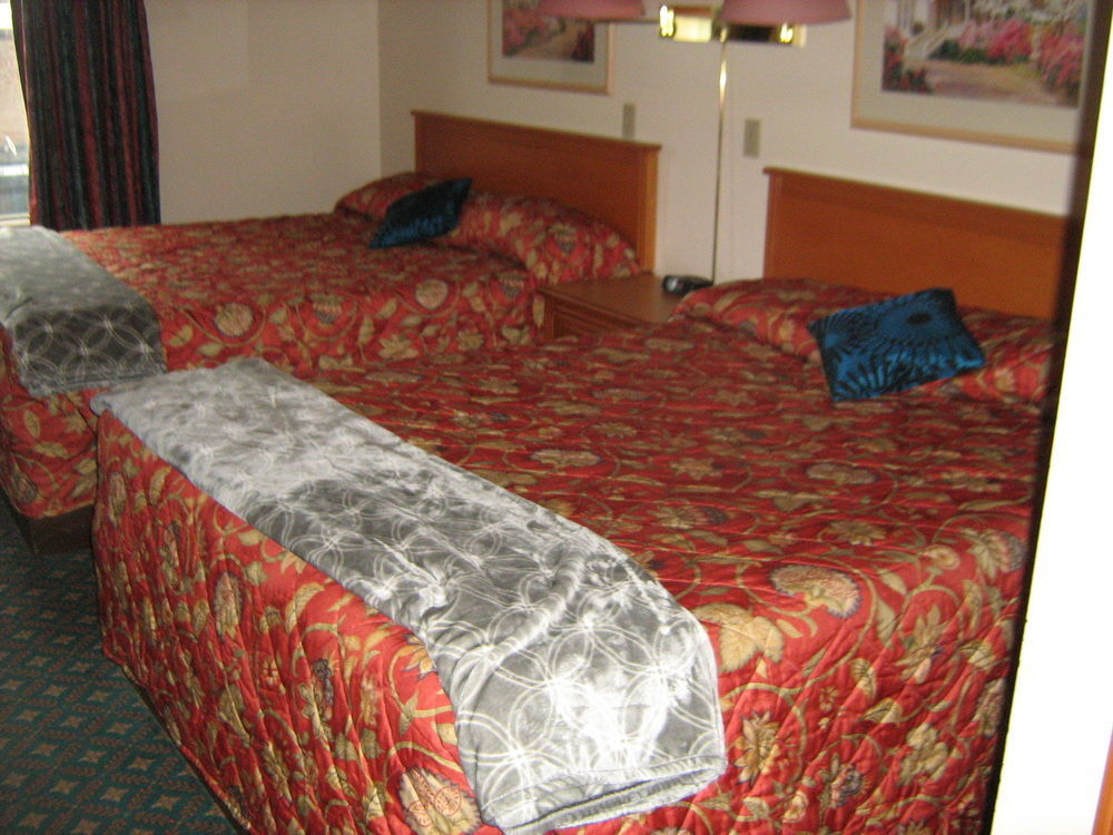Stoke Hotel Surestay Collection By Best Western Revelstoke Exteriér fotografie